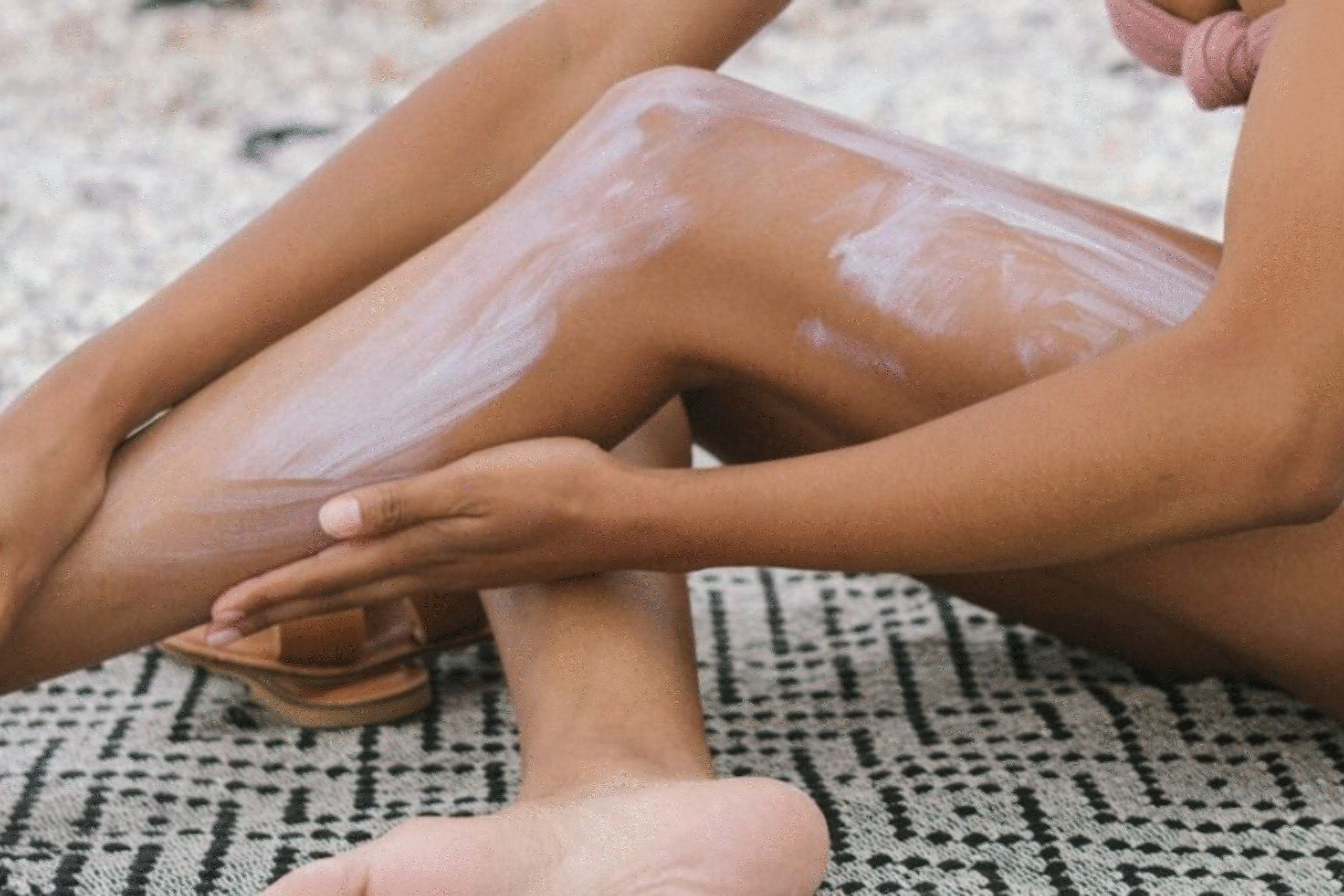 Creme solari, le più naturali ed ecosostenibili per la salute della pelle - immagine di copertina
