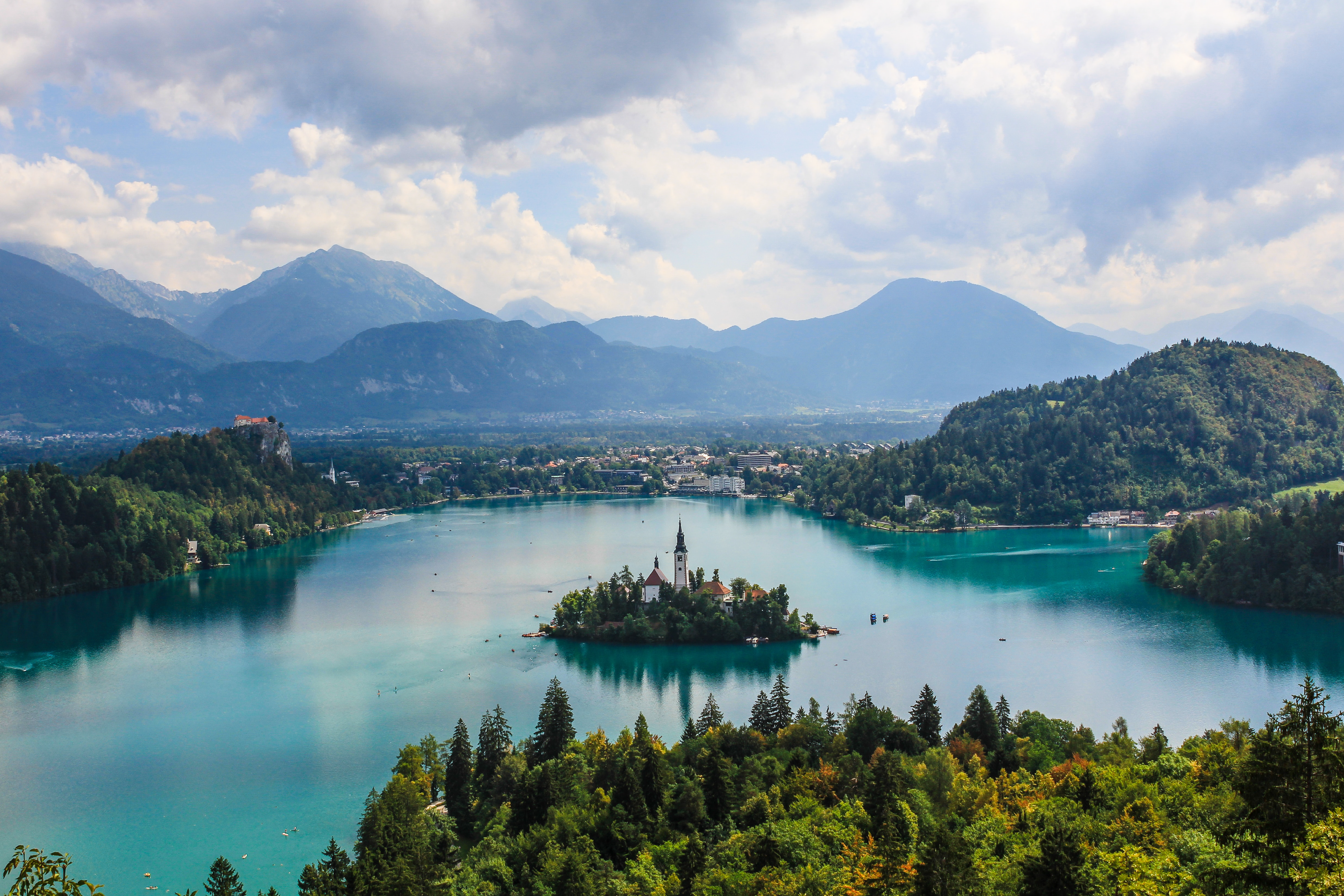 Vacanza in Slovenia: sport e natura, a due passi dall'Italia - immagine di copertina