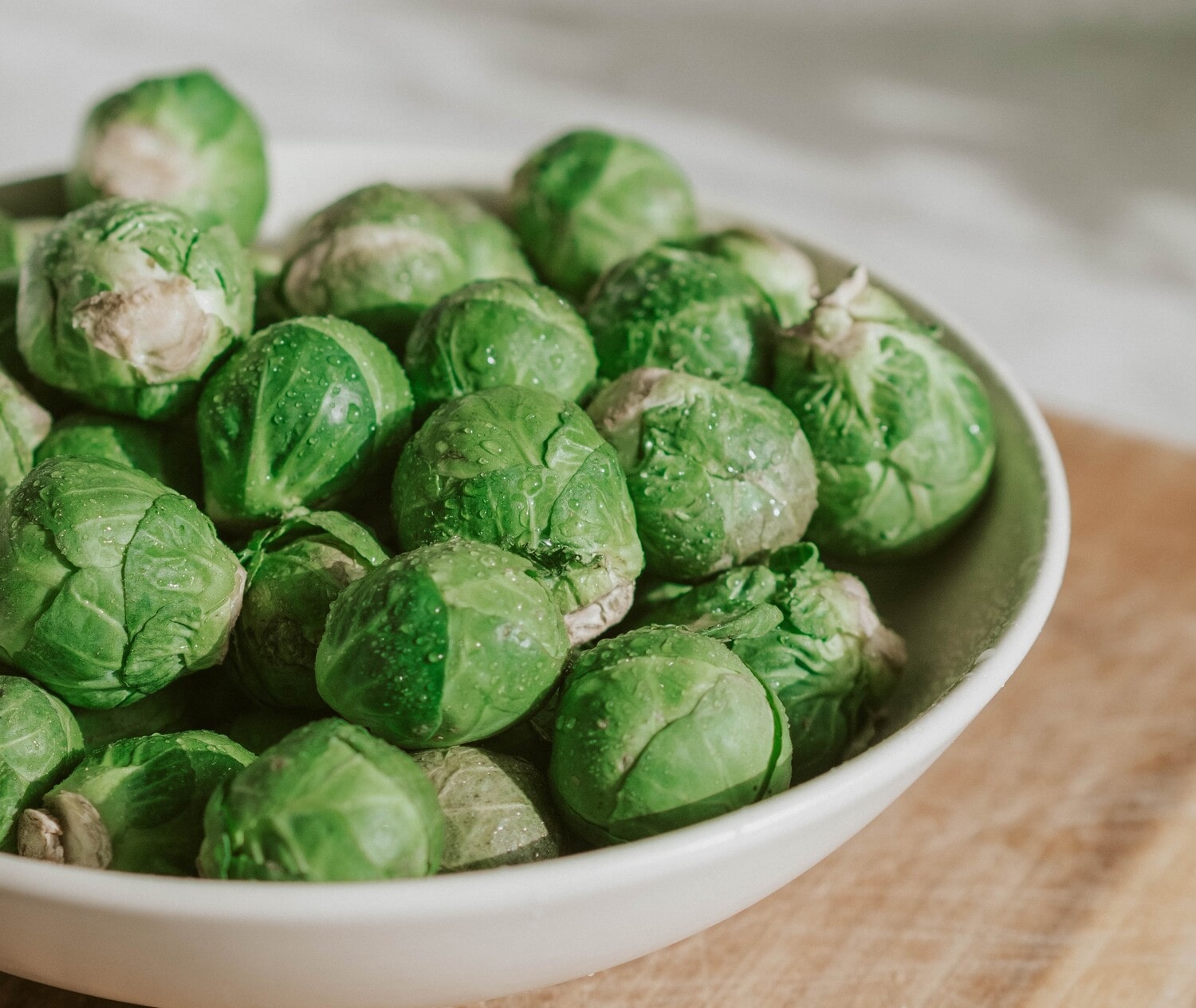 Cavoletti di Bruxelles: scopri i benefici e le ricette per una nutrizione naturale - immagine di copertina
