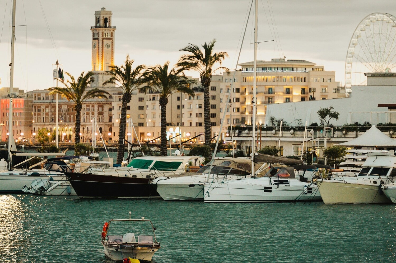 Bari è la città italiana con il clima migliore: la classifica de Il Sole 24 Ore - immagine di copertina