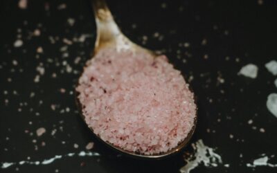 Tutto quello che devi sapere sul sale rosa: benefici e utilizzo
