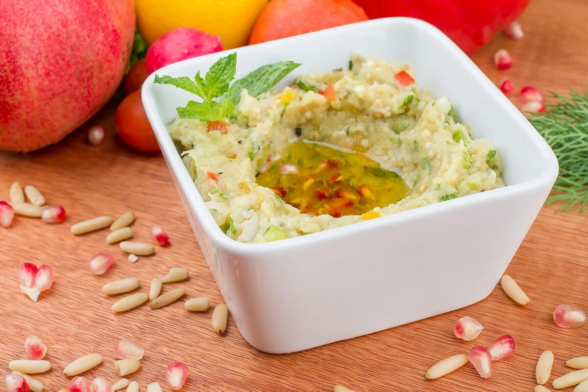 Baba Ganoush: la ricetta perfetta per una deliziosa crema di melanzane - immagine di copertina