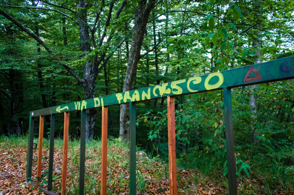 Le indicazioni della Via di Francesco