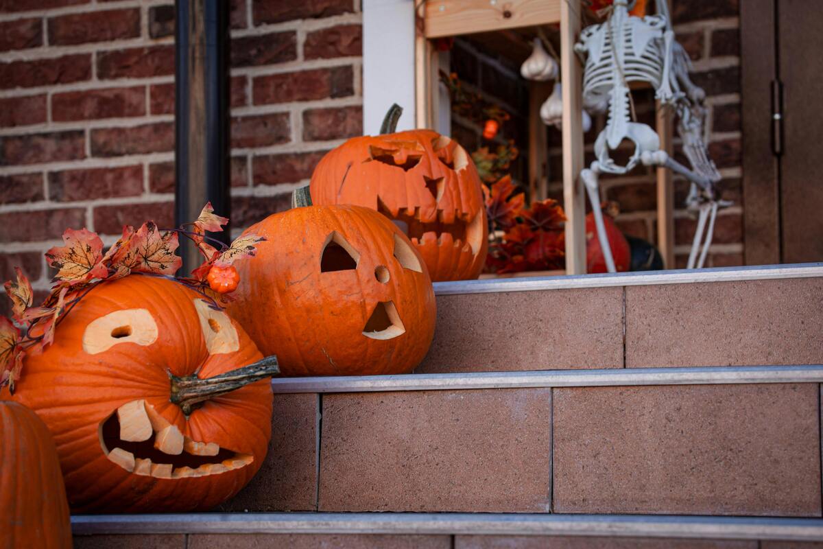 Decorazioni Halloween per il giardino e il balcone: 10 idee fai da te - immagine di copertina