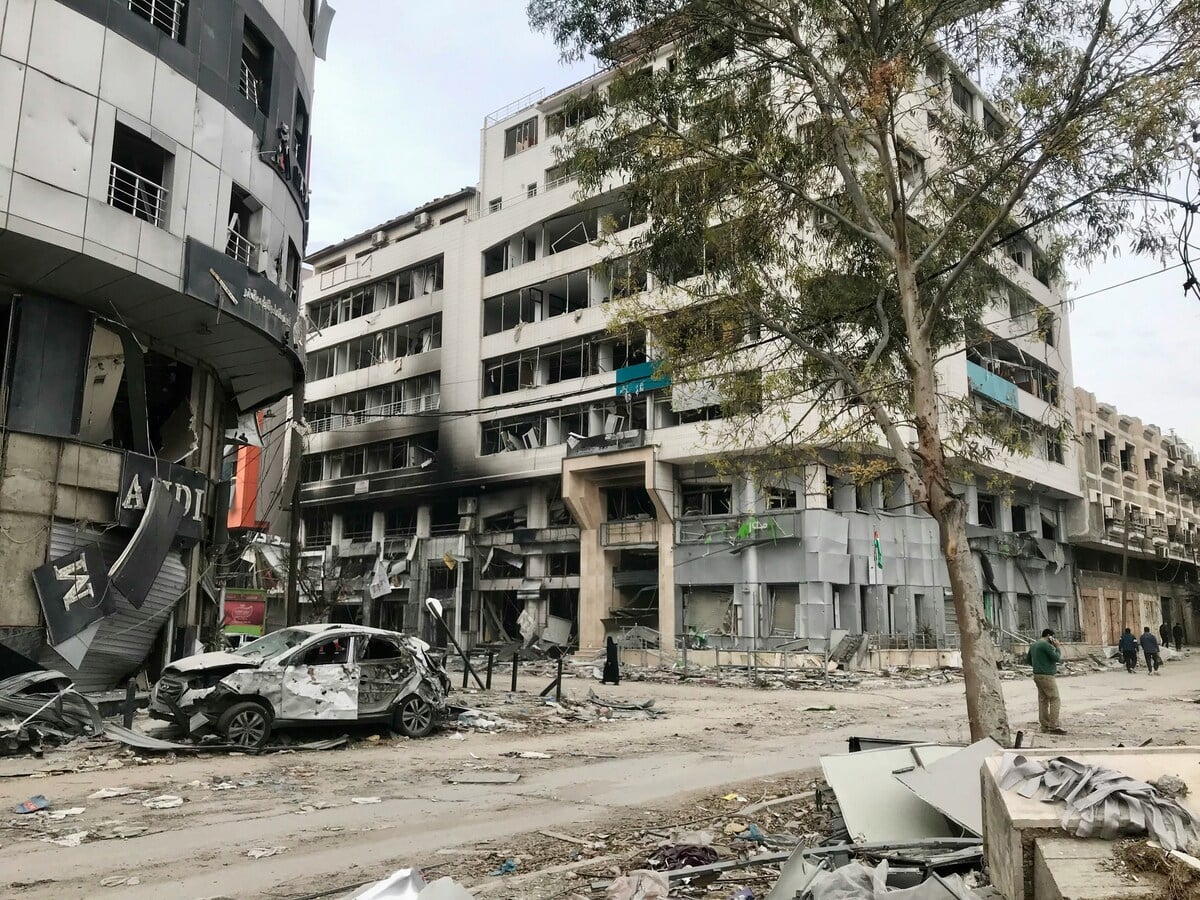 Mandato di arresto internazionale per Netanyahu, l'ex ministro della Difesa Gallant e il leader di Hamas Deif per crimini di guerra - immagine di copertina