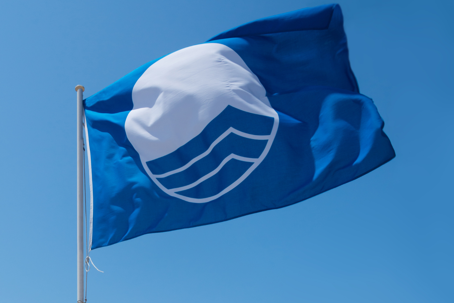 Le 15 nuove Bandiere Blu 2025 d'Italia - immagine di copertina