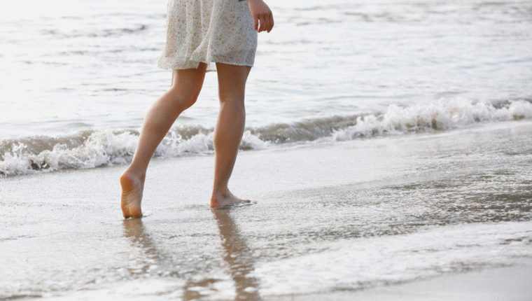 Camminare in acqua: tutto il potenziale di un gesto semplice - immagine di copertina