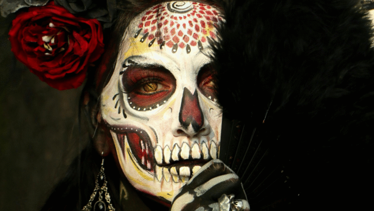 Día de los Muertos: storia e simboli della più antica celebrazione messicana - immagine di copertina