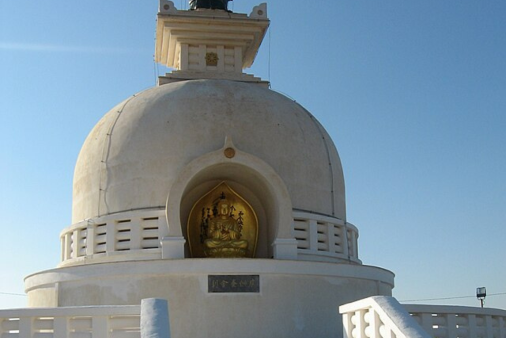 pagoda della pace di comiso