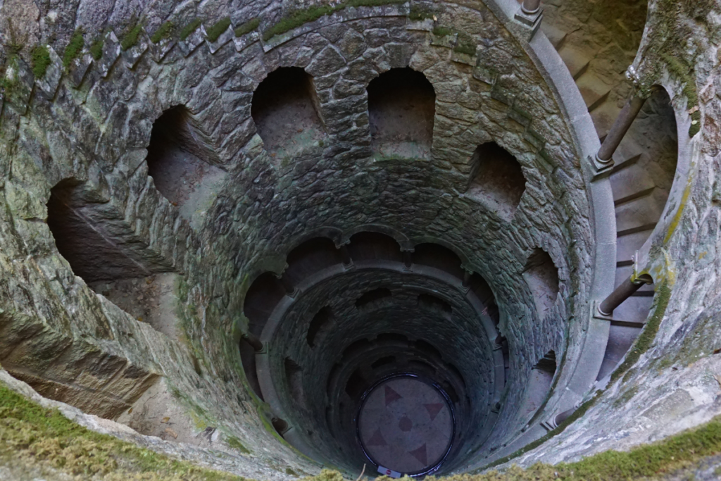 Pozzo Iniziatico di Quinta da Regaleira, Portogallo