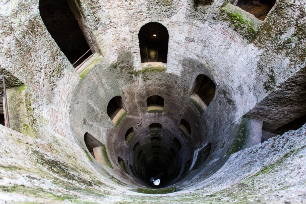 Pozzo di San Patrizio, Italia